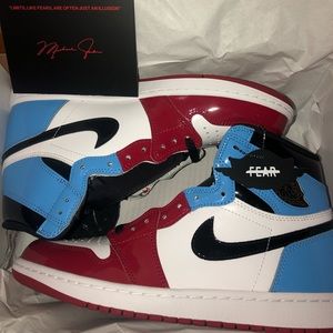 Jordan 1 Fearless Unc Chicago